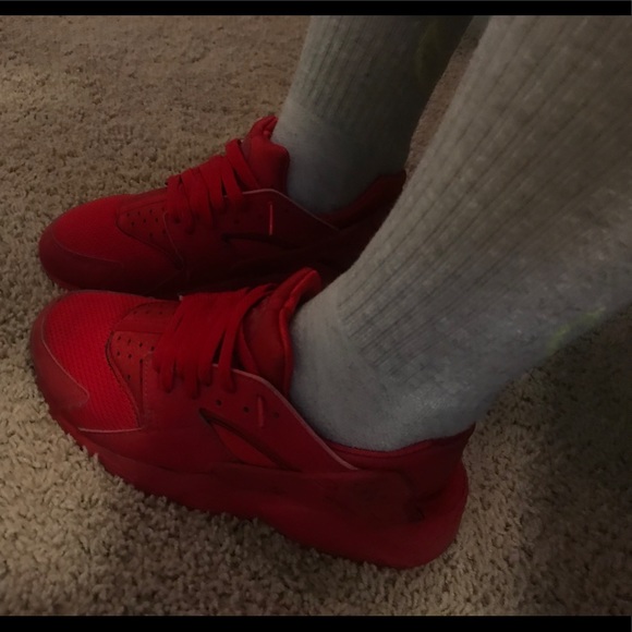 Red Huraches - Picture 9 of 11